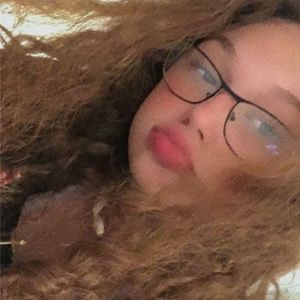 Meet your Posher, Juliana